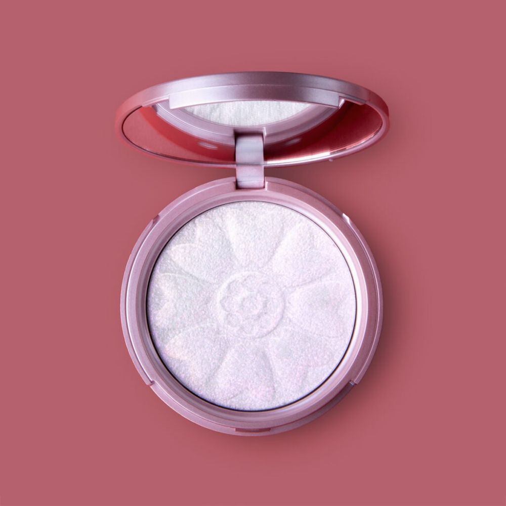 Lethal Cosmetics - Avatar the Last Airbender White Lotus Highlighter - White